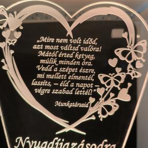 Pillangós szív LED lámpa