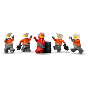 LEGO® City - F1®-es boxutca és személyzet, Ferrari autóval | #60443
