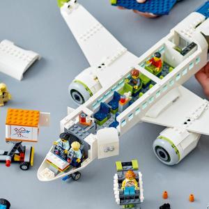 LEGO® City - Utasszállító repülőgép | #60367