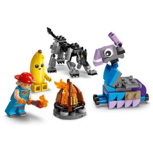 LEGO® Fortnite® - Peely és Sparkplug táborhelye | #77075