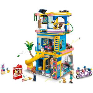LEGO® Friends - Heartlake City klubház | #42689