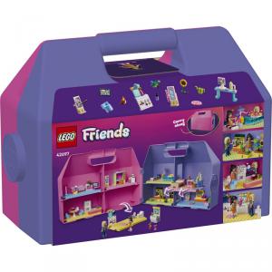 LEGO® Friends - Kreatív, bőröndalakú babaház | #42697