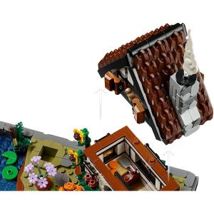 LEGO® Icons - Őszi kert házikóval | #11372