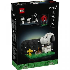 LEGO® Icons - Peanuts: Snoopy kutyaháza | #21368