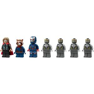 LEGO® Marvel - Bosszúállók: Végjáték Thor a chitauri harcosok ellen | #76322