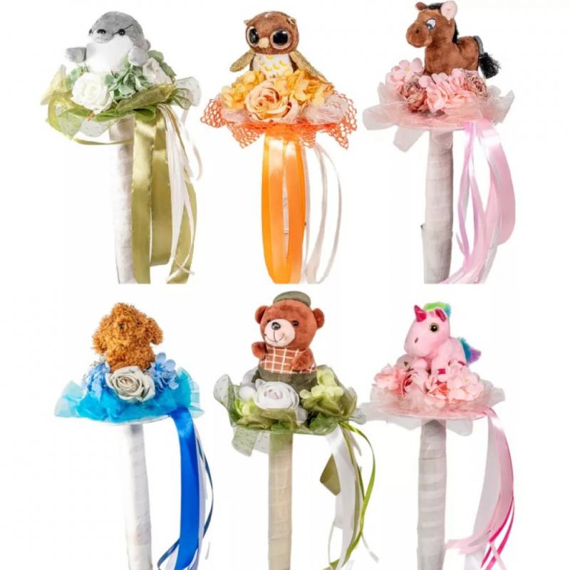 Ballagási csokor kis kézi EXTRA 35cm, selyemvirággal és nagy plüssel