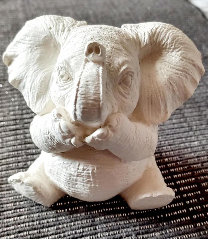 Elefánt 10x10cm gipszből