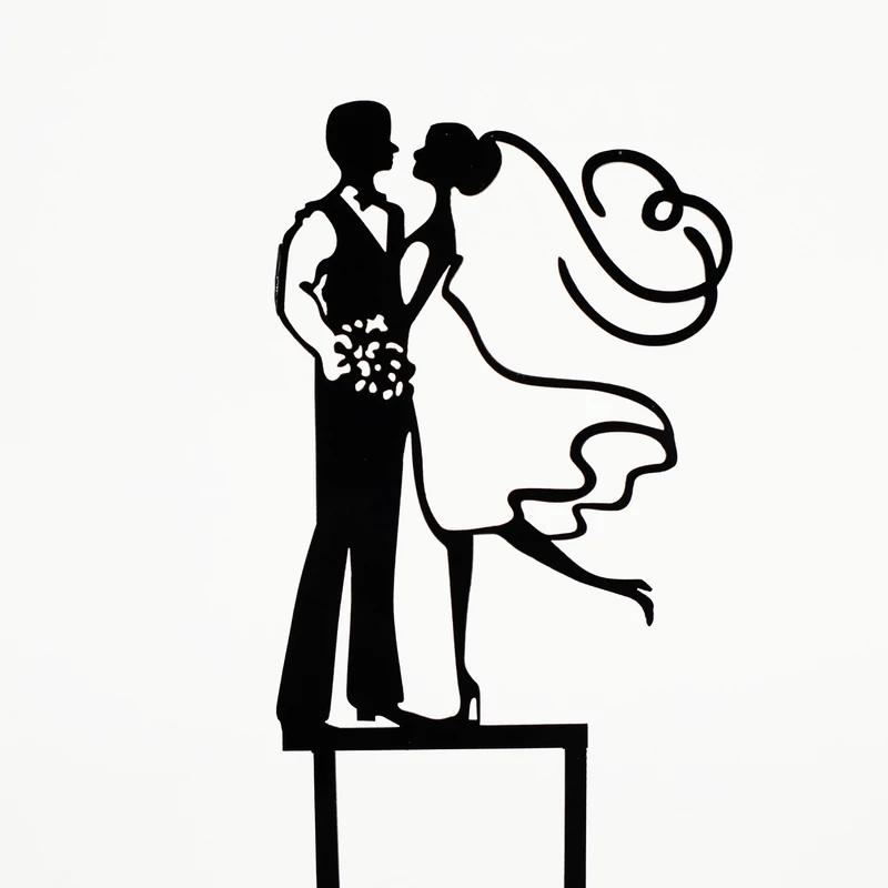 Esküvői tortadísz fekete elegáns pár