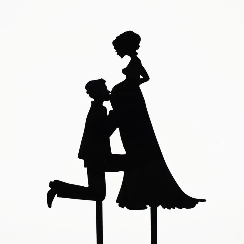 Esküvői tortadísz fekete várandós mennyasszony