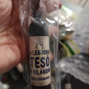 A legjobb tesó a világon - Dugóhúzó Üvegnyitó Hűtőmágnes - Ajándék Testvérnek