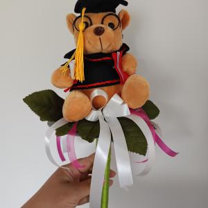 Ballagási csokor kalapos maci 40cm