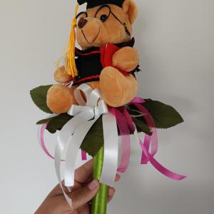 Ballagási csokor kalapos maci 40cm