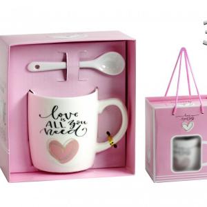 Bögre +kiskanál rózsaszín szív 2dl dísztasakban 4 féle