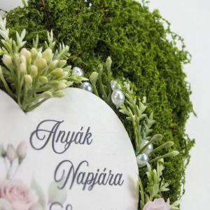 DIY Csináld magad! - Anyák napi moha szív ajtódísz