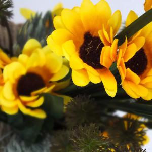 DIY Csináld magad - Napraforgós dekoráció fahasábon