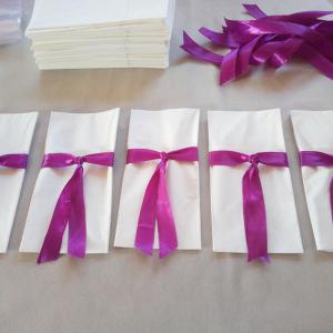 Egyszerű zseb szalaggal