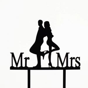 Esküvői tortadísz fekete MR. és Mrs. filmes