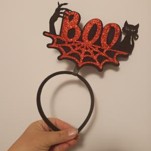 Halloween hajráf – csillámos BOO felirattal, fekete macskával