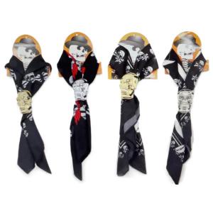 Kalóz nyakkendő, koponyás (1 db)