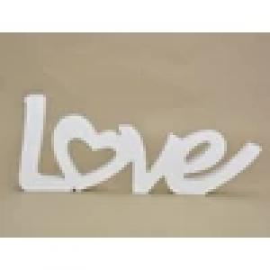 Love felirat fából fehér