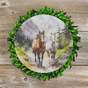 Nyomtatott fa tábla koszorú közép - Lovak hegyekben 11,8cm