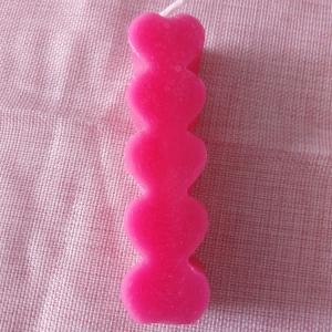 Szív piramis gyertya