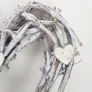 Szívforma indákból világosszürke 30cm