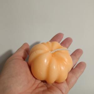 Tök gyertya gömb 4x6 cm kézműves