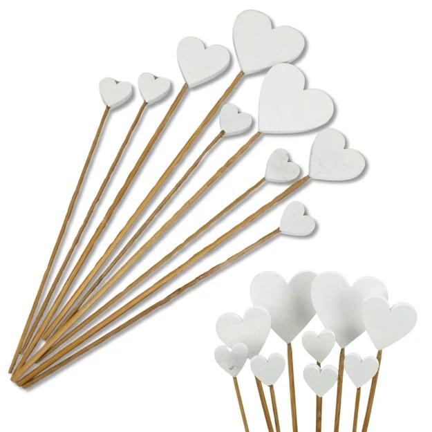 Fehér fa szívek beszúrható vegyesen 9db/cs