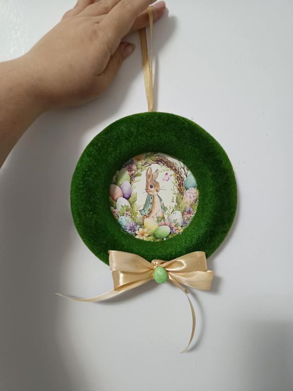 Húsvéti füves koszorú 15 cm nyuszis koszorúközéppel