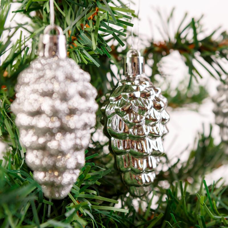 Karácsonyfadísz szett - ezüst toboz - 6 cm - 6 db / szett