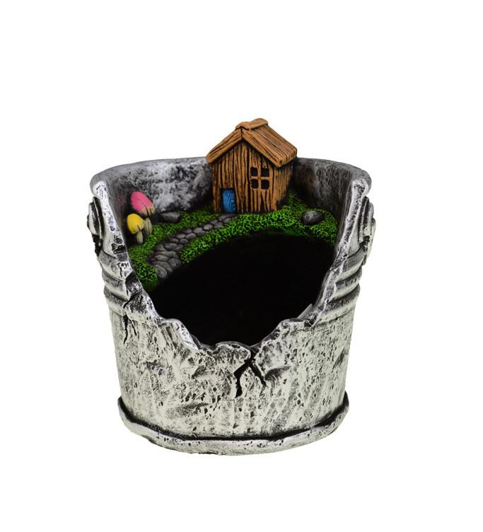 Kaspó kő 14.5*13.7*15.2cm házikóval szürke