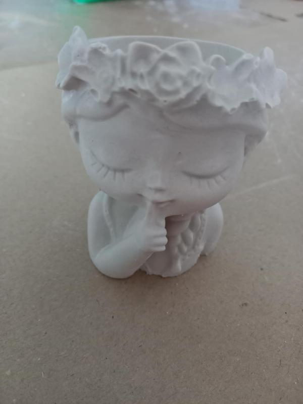 Kislányfejes kaspó 9x7,5 cm