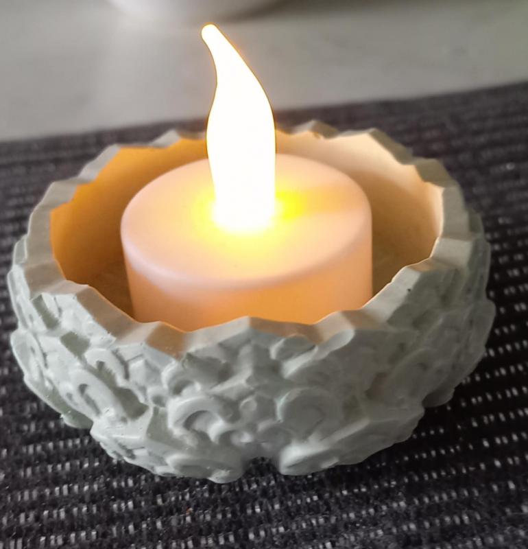 Mécsestartó tál gipszből