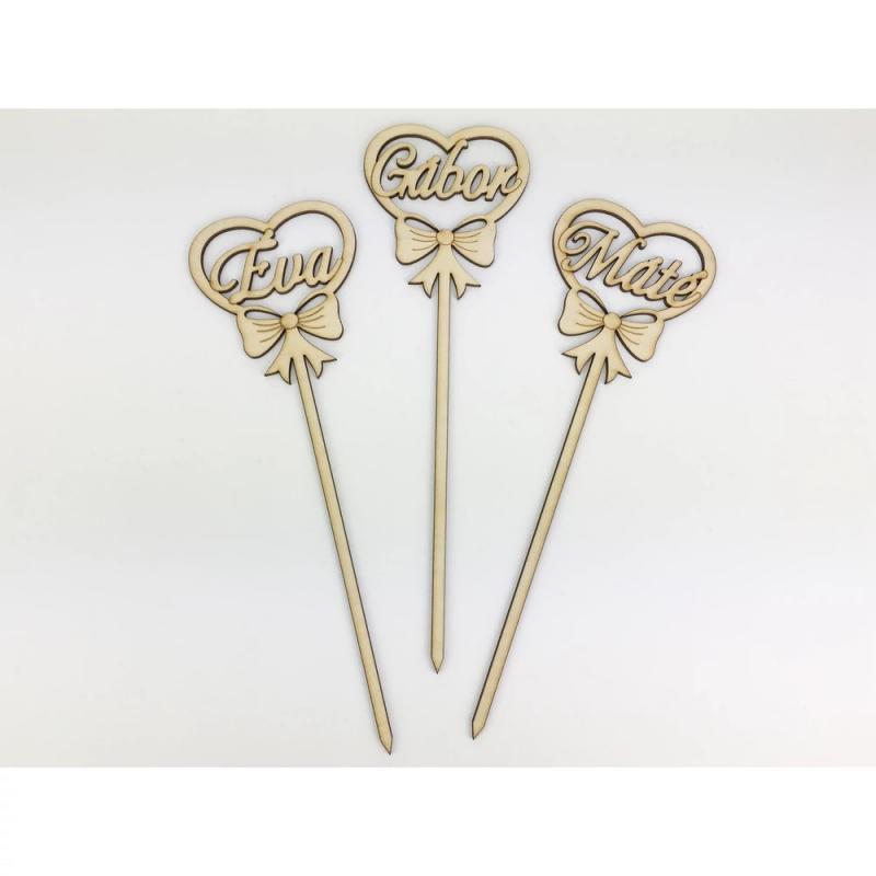 Natúr fa - Egyedi feliratos szív beszúrós