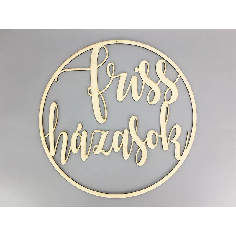 Natúr fa - "Friss házasok" felirat keretben 40cm