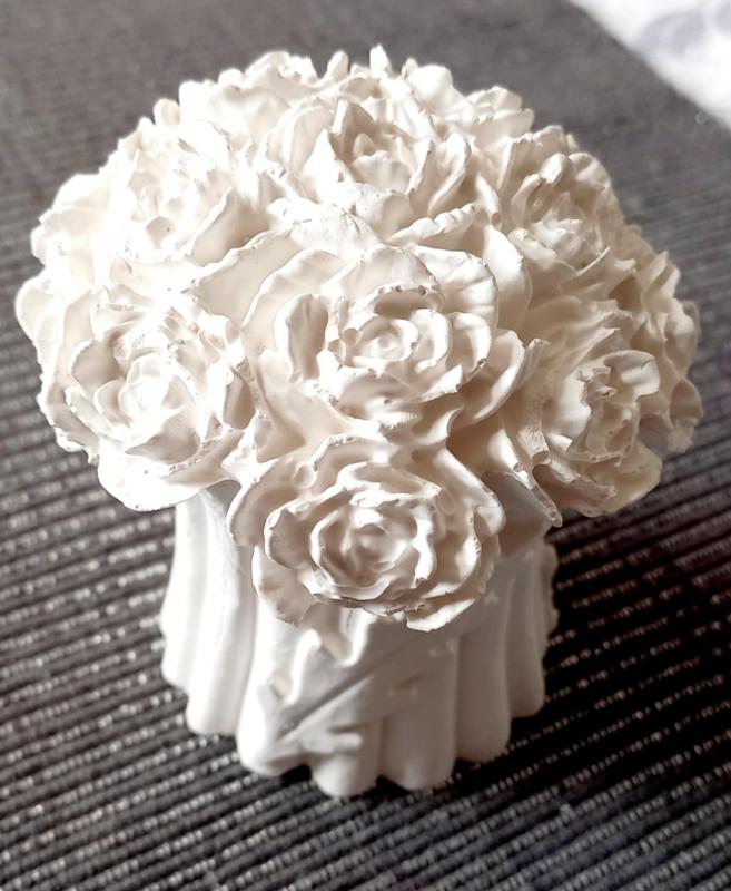 Rózsacsokor gipszből 10x10cm