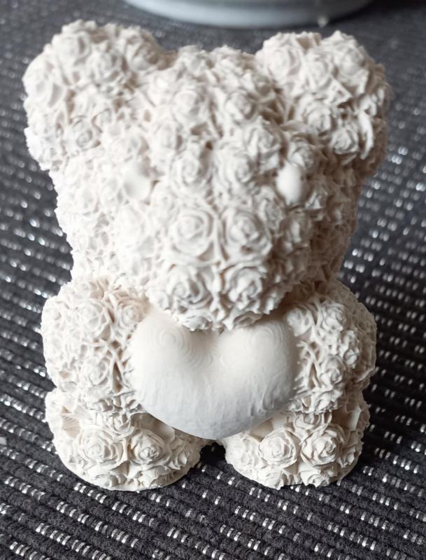 Szivecskés maci gipsz figura