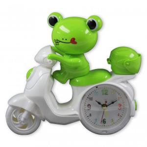 Ébresztőóra zöld béka motoron 20x19cm