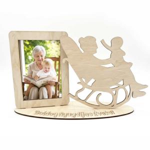 Egyedi Lézerkivágott Fa Képkeret – „Boldog Nyugdíjas Éveket” Fényképtartó Nagymama