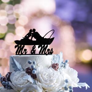 Esküvői tortadísz – Egy csónakban evezünk fekete