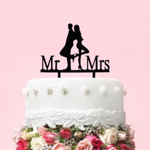 Esküvői tortadísz fekete MR. és Mrs. filmes