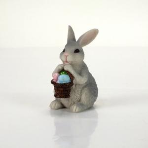 Húsvéti nyuszi kosárkával 1db 10cm