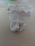 Kislányfejes kaspó 9x7,5 cm