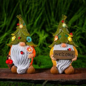 LED-es szolár manó - 2 féle - melegfehér LED - műgyanta - 10 x 8,5 x 18,5 cm