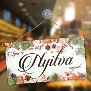 Nyomtatott fa tábla - Zárva-Nyitva tábla - téli mézeskalácsos 24,3x13cm