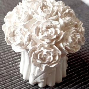 Rózsacsokor gipszből 10x10cm