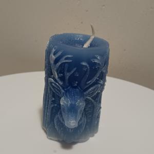 szarvasos öntött gyertya kézműves 1db