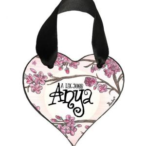 Szív akasztóval 9 cm x 9,5 cm - A legjobb anya cseresznyefás – Ajándék Anyukáknak – Anyák napi ajándék