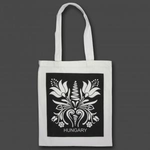 Vászontáska Magyaros fekete virágmintával 35x40cm